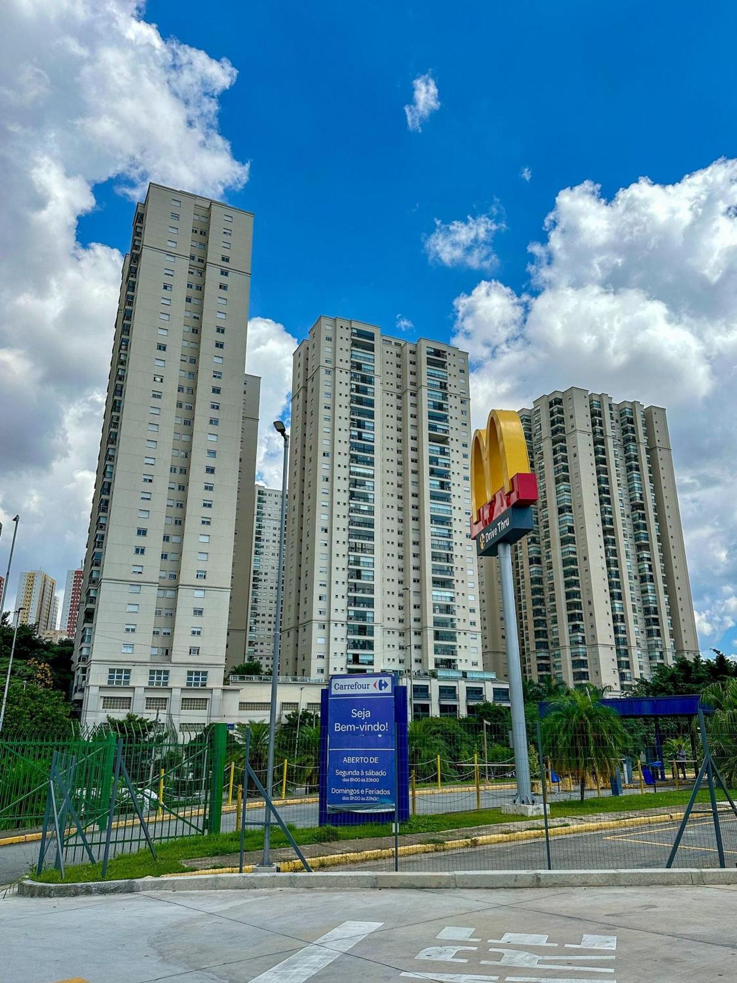 0105 - Completo Prox Aeroporto Gru *